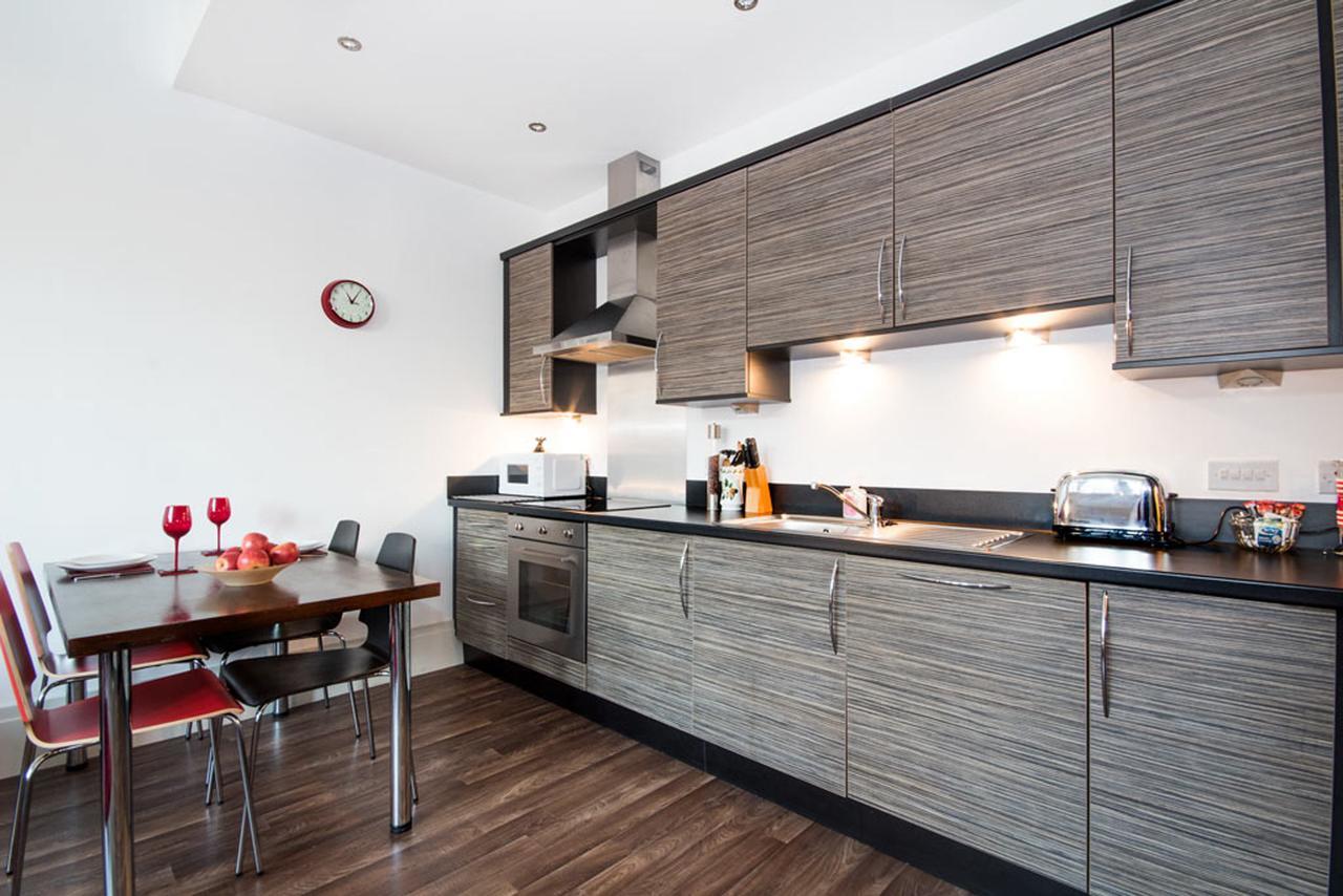 إينفيرنيس The West Wing Apartments المظهر الخارجي الصورة
